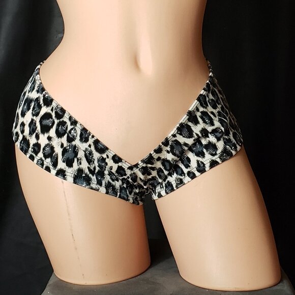 Cheeky Shorts in Snow Leopard Sparkle Velvet - Picture 2 of 4